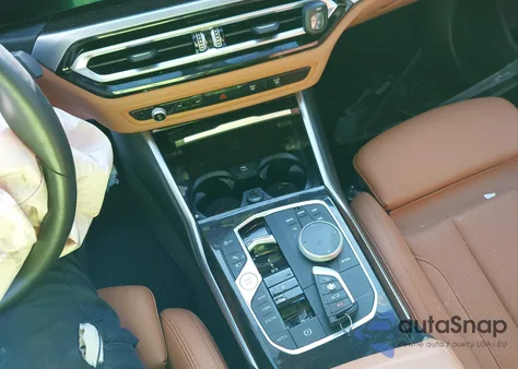 2024 BMW 3 Series 330E from USA, damaged, VIN 3MW39FF0XR8E31121